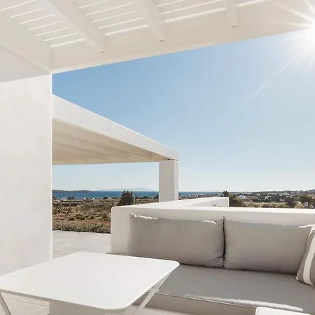 Golden View Villas Paros, Villa Daphne Chrisi Akti (Paros)