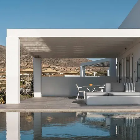 Golden View Paros, Daphne فيلة