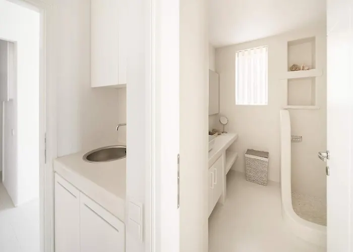 Golden Coast Daphne Private Wadingpool Gem Chrisi Akti (Paros)